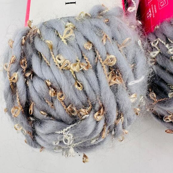 Isaac Mizrahi Carnegie Hill Craft Yarn AUDUBON Gray Gold Metallic Brushed - Picture 5 of 9